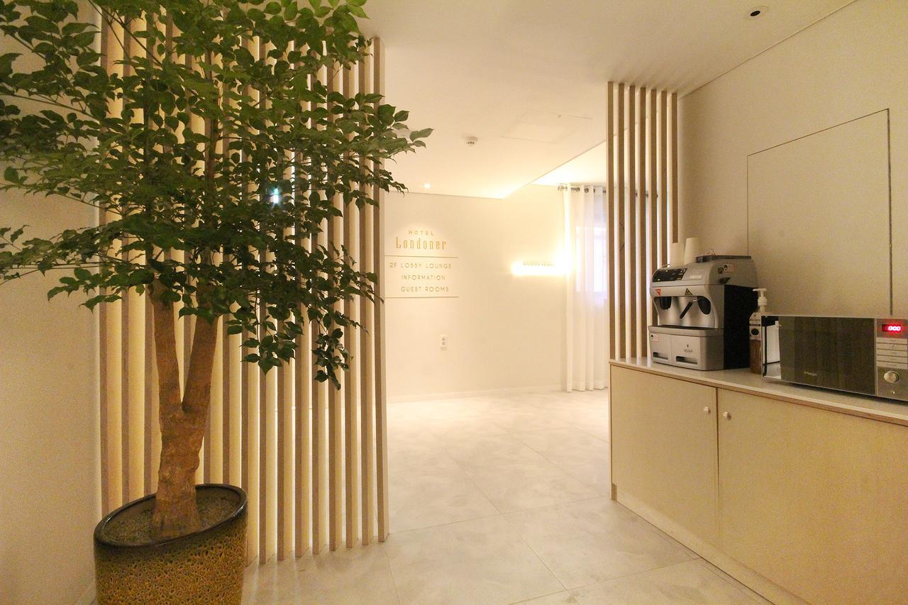 โรงแรทลอนดอนเนอร์ ฮวัมยอง Hotel ปูซาน ภายนอก รูปภาพ
