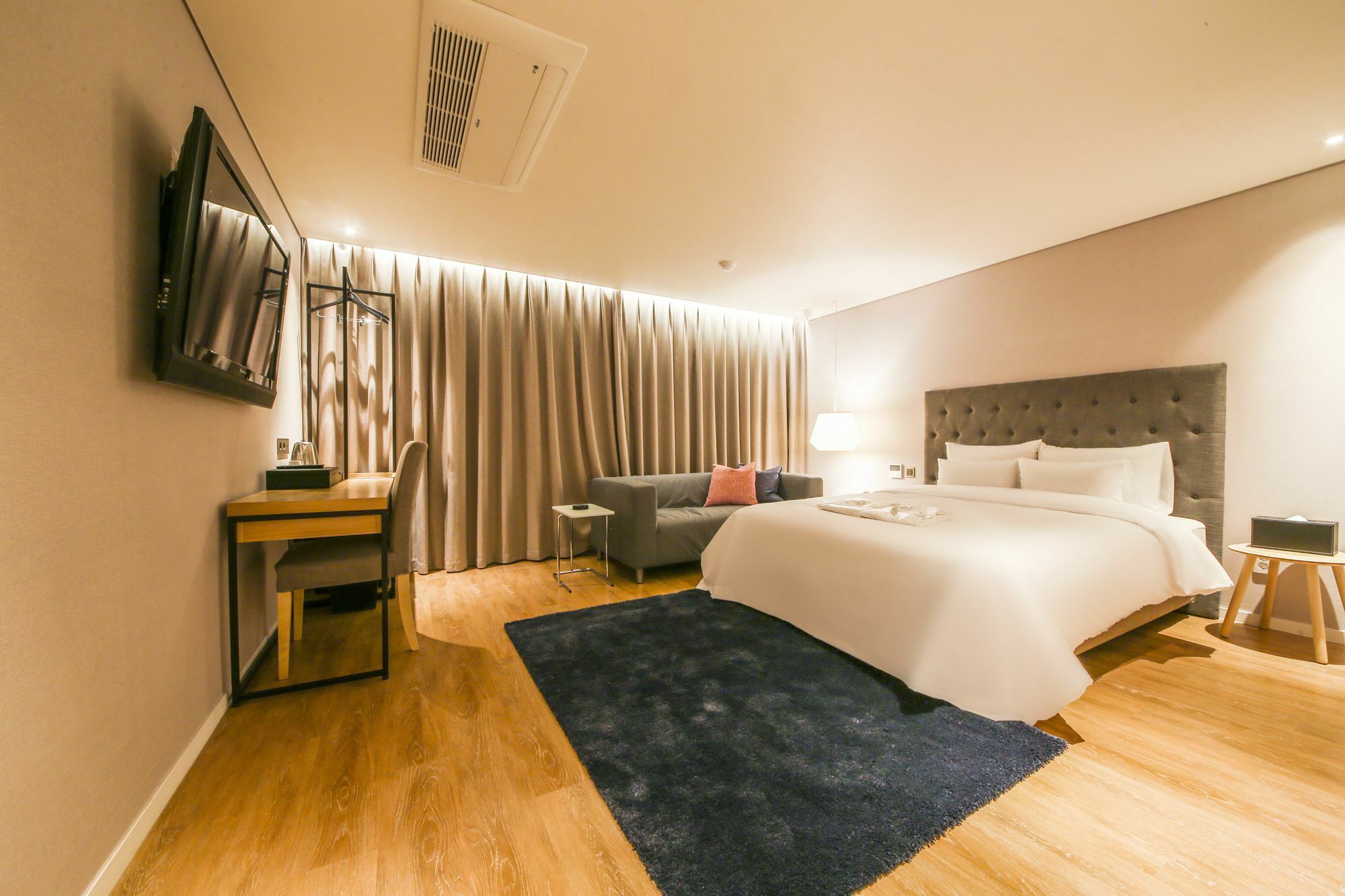 โรงแรทลอนดอนเนอร์ ฮวัมยอง Hotel ปูซาน ภายนอก รูปภาพ