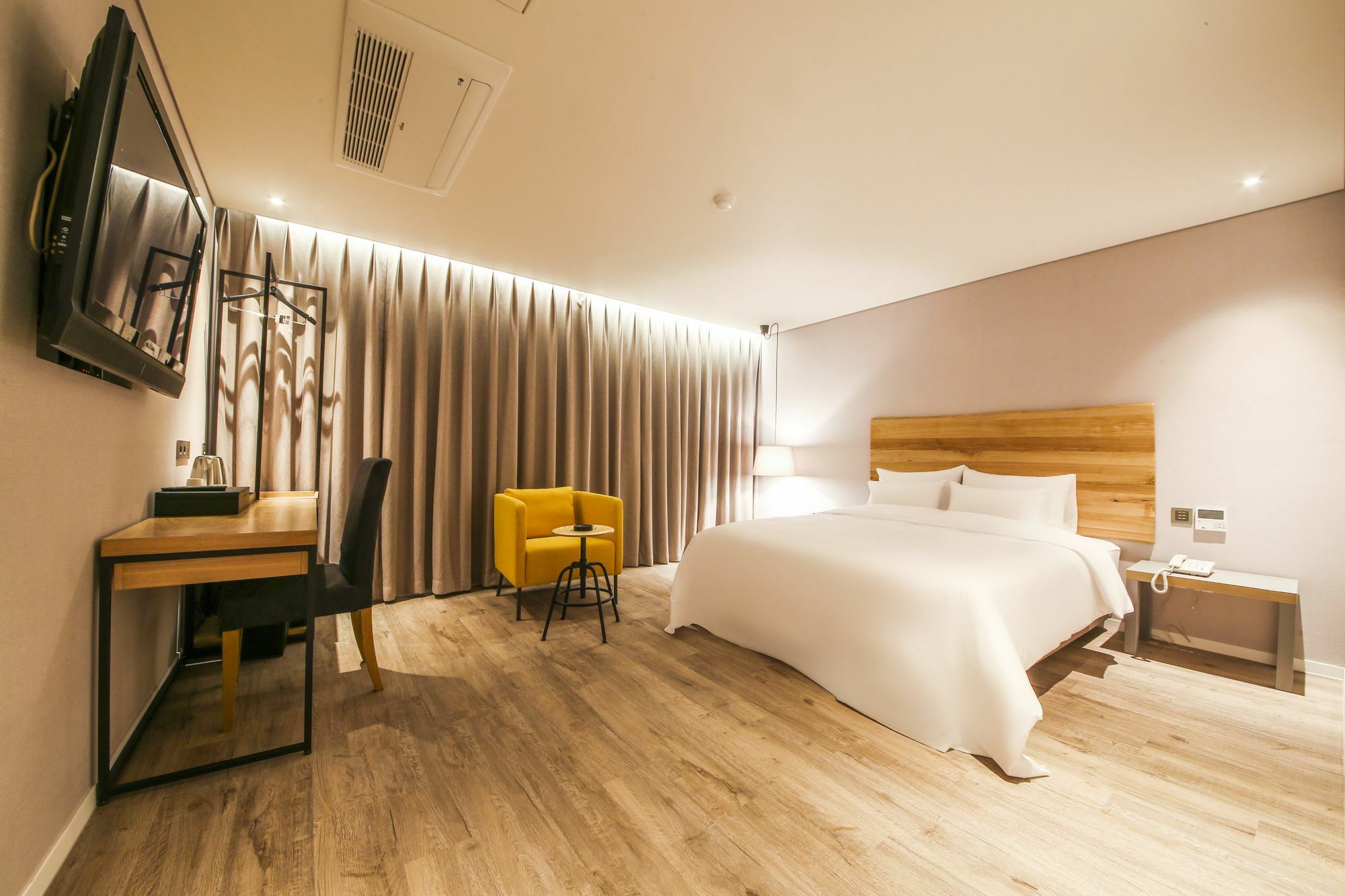 โรงแรทลอนดอนเนอร์ ฮวัมยอง Hotel ปูซาน ภายนอก รูปภาพ